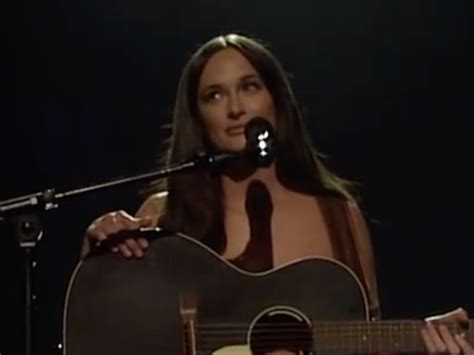 kacey musgraves nude|Kacey Musgraves is the first musician to ever perform fully nude。